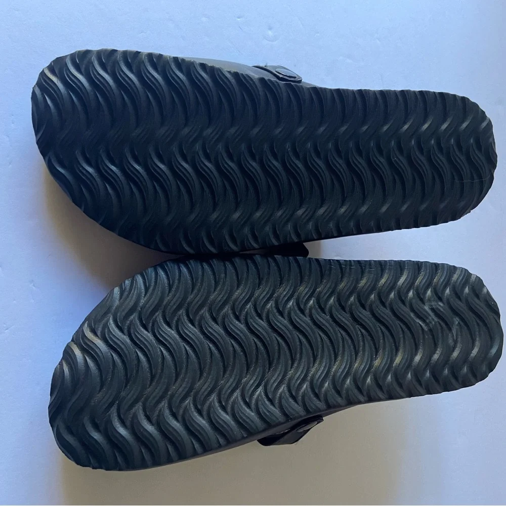 Hurley Black Kids Clogs Slippers Size 2